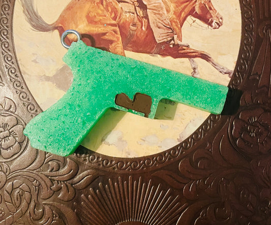 Pistol Freshie